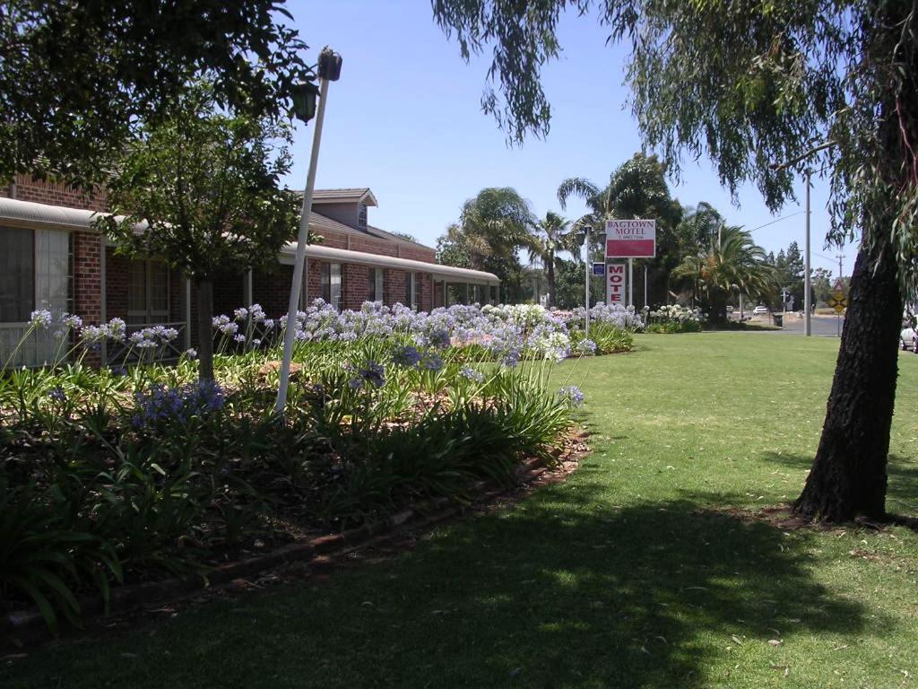 Exies Bagtown Motel Griffith Exterior foto