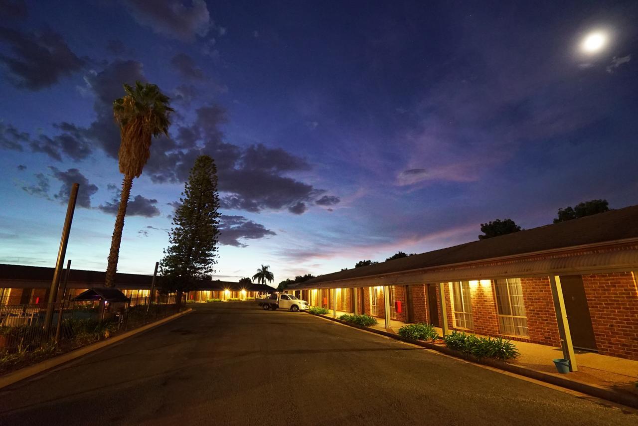 Exies Bagtown Motel Griffith Exterior foto